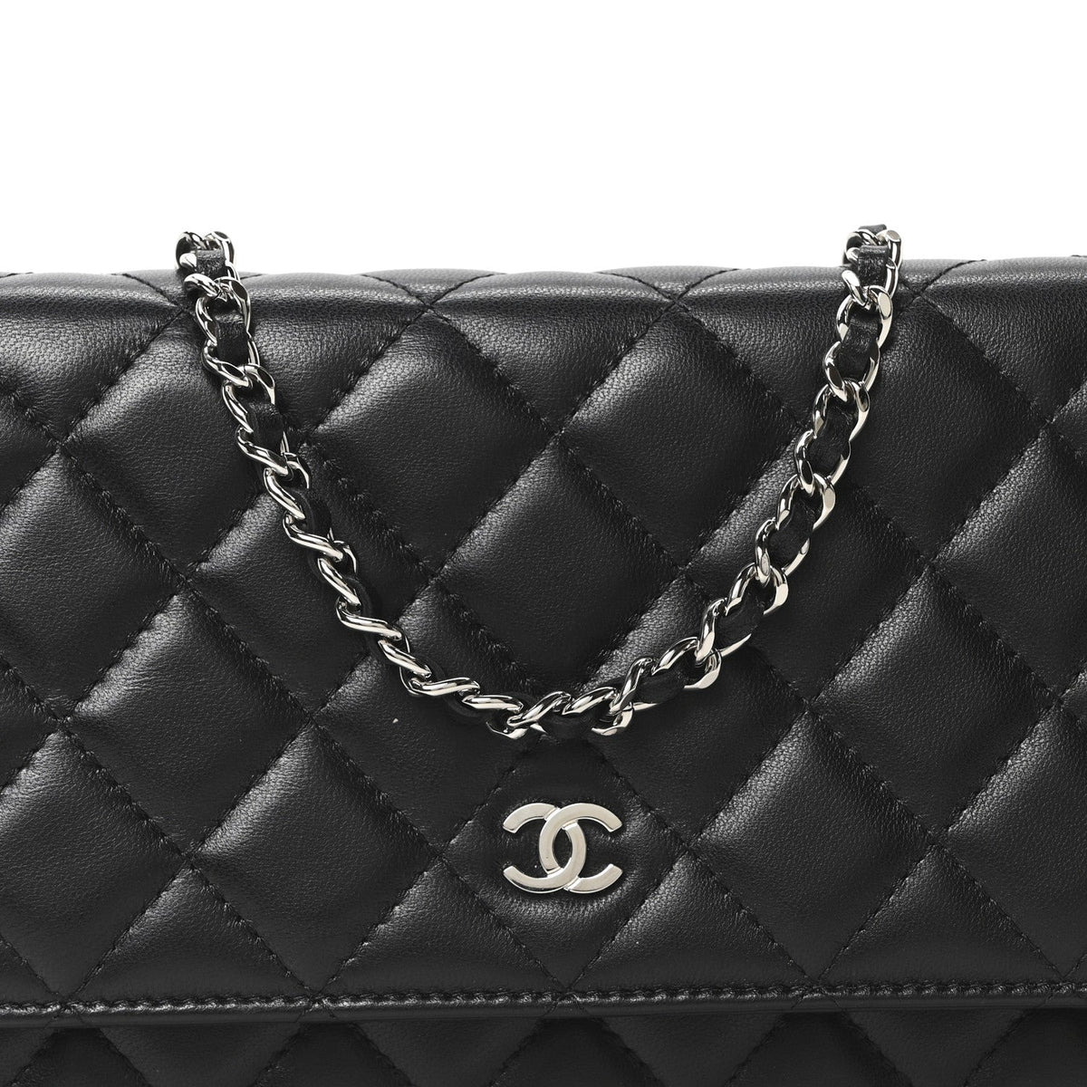 Lambskin Quilted Wallet On Chain WOC Black