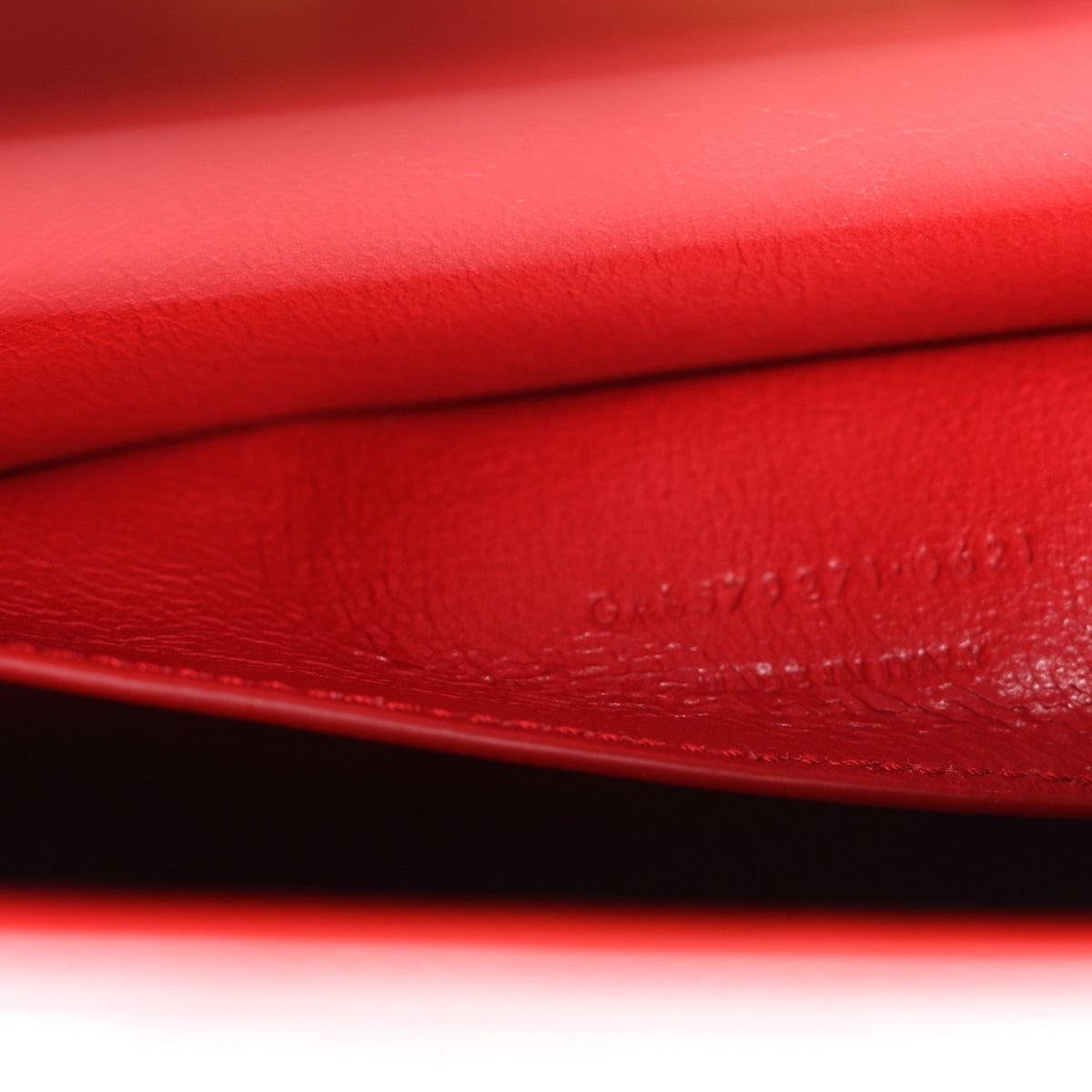 Smooth Calfskin Manhattan Shoulder Bag Rouge Eros