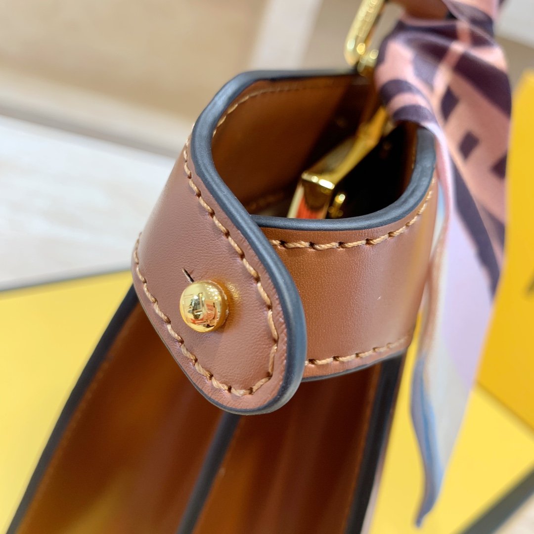 Fendi Peekaboo