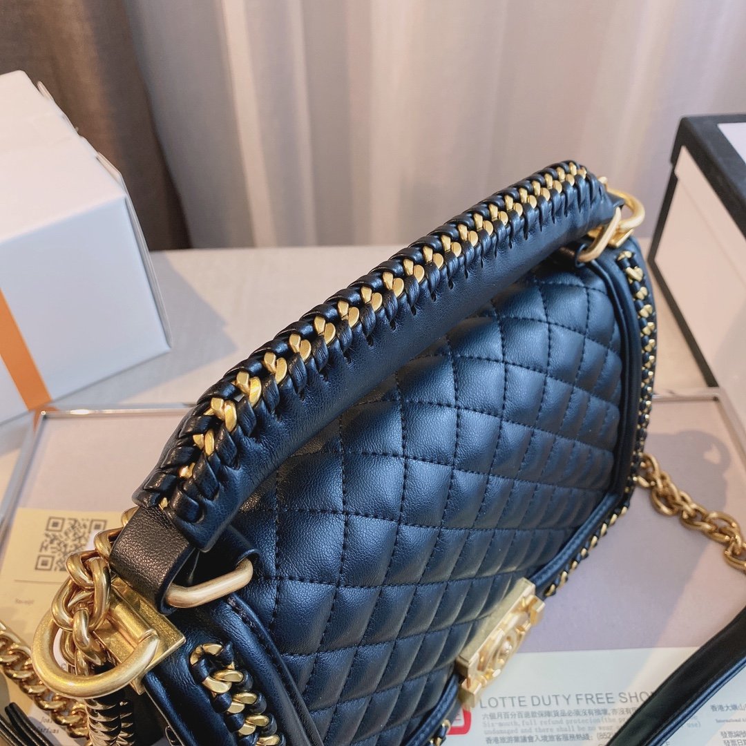 CHANEL Boy Chanel