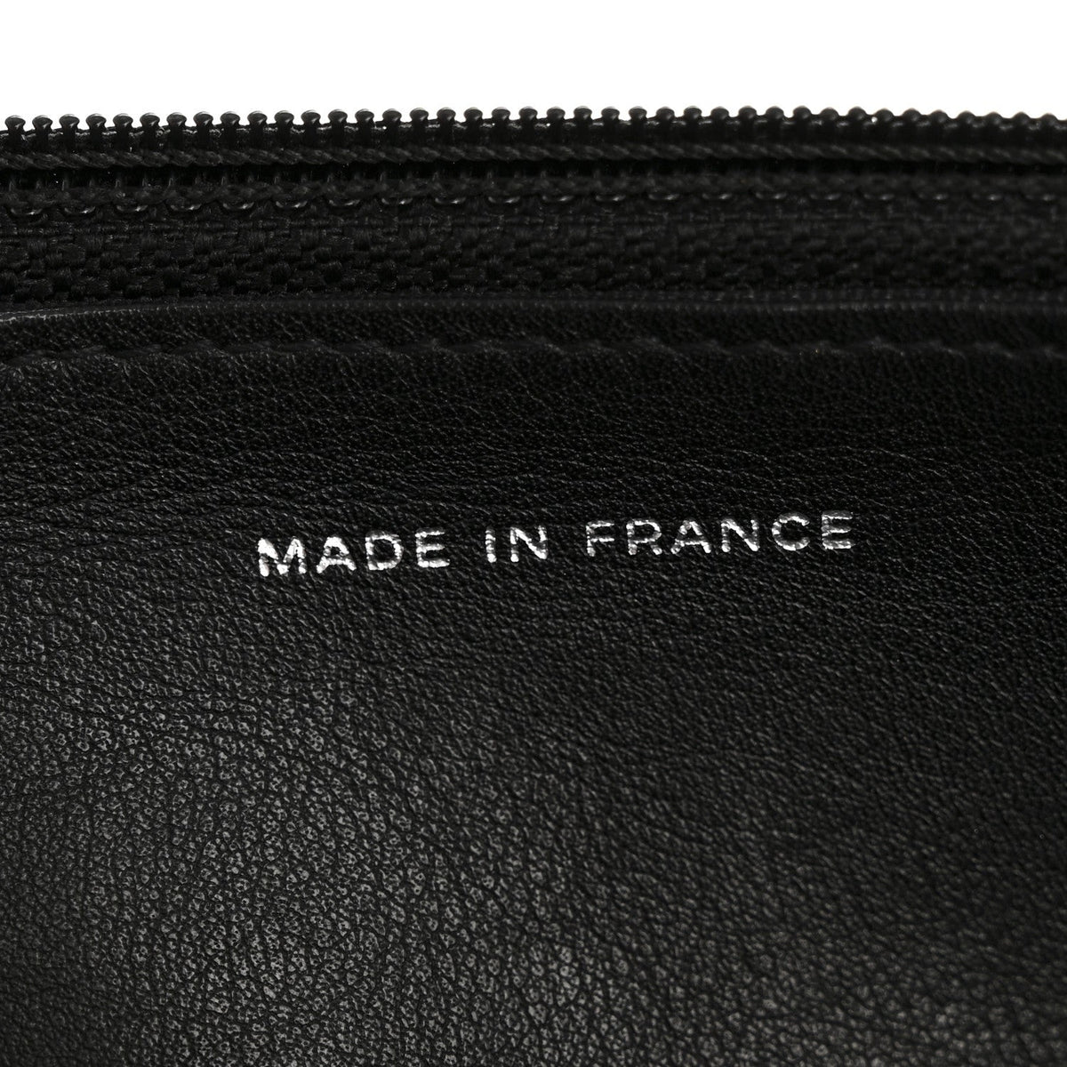 Patent Quilted Wallet On Chain WOC Black