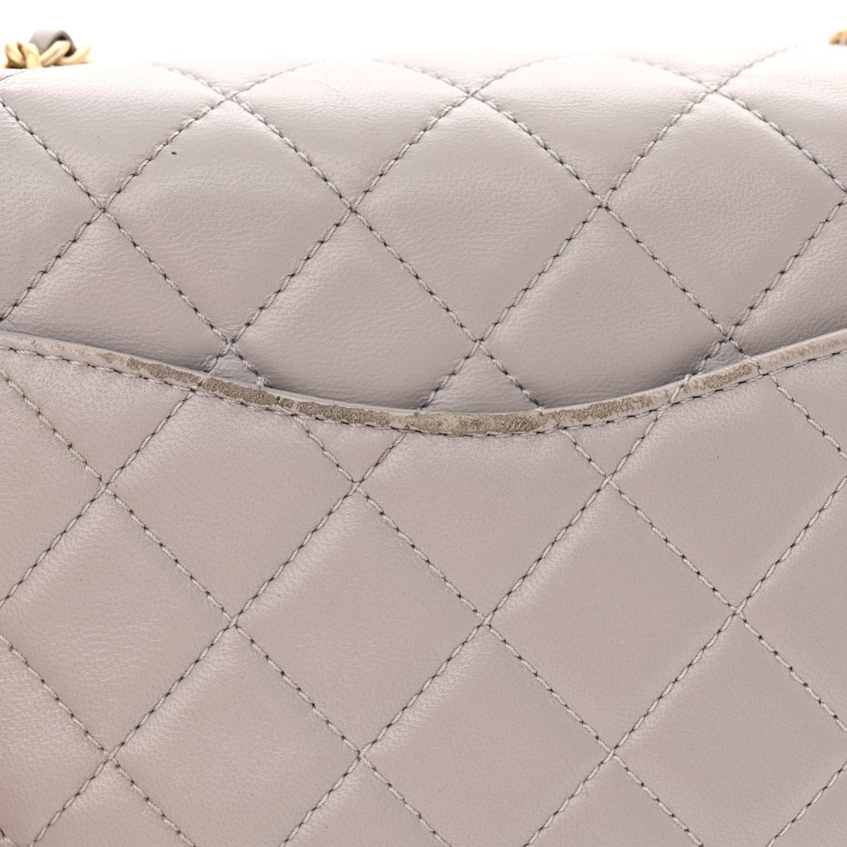 Lambskin Quilted Mini Pearl Crush Flap Light Grey