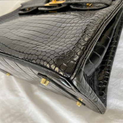 Hermès Black Shiny Porosus Crocodile Leather Gold Hardware Birkin 35 Bag