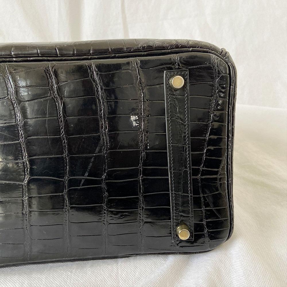 Hermès Black Shiny Porosus Crocodile Leather Gold Hardware Birkin 35 Bag