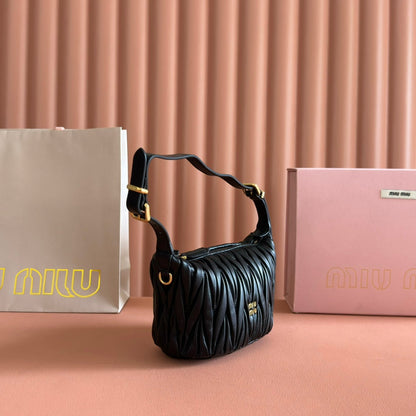 Miu Matelassé Pouch Bag 15cm Black Leather