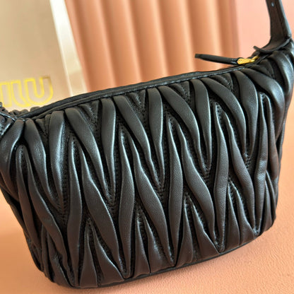 Miu Matelassé Pouch Bag 15cm Black Leather