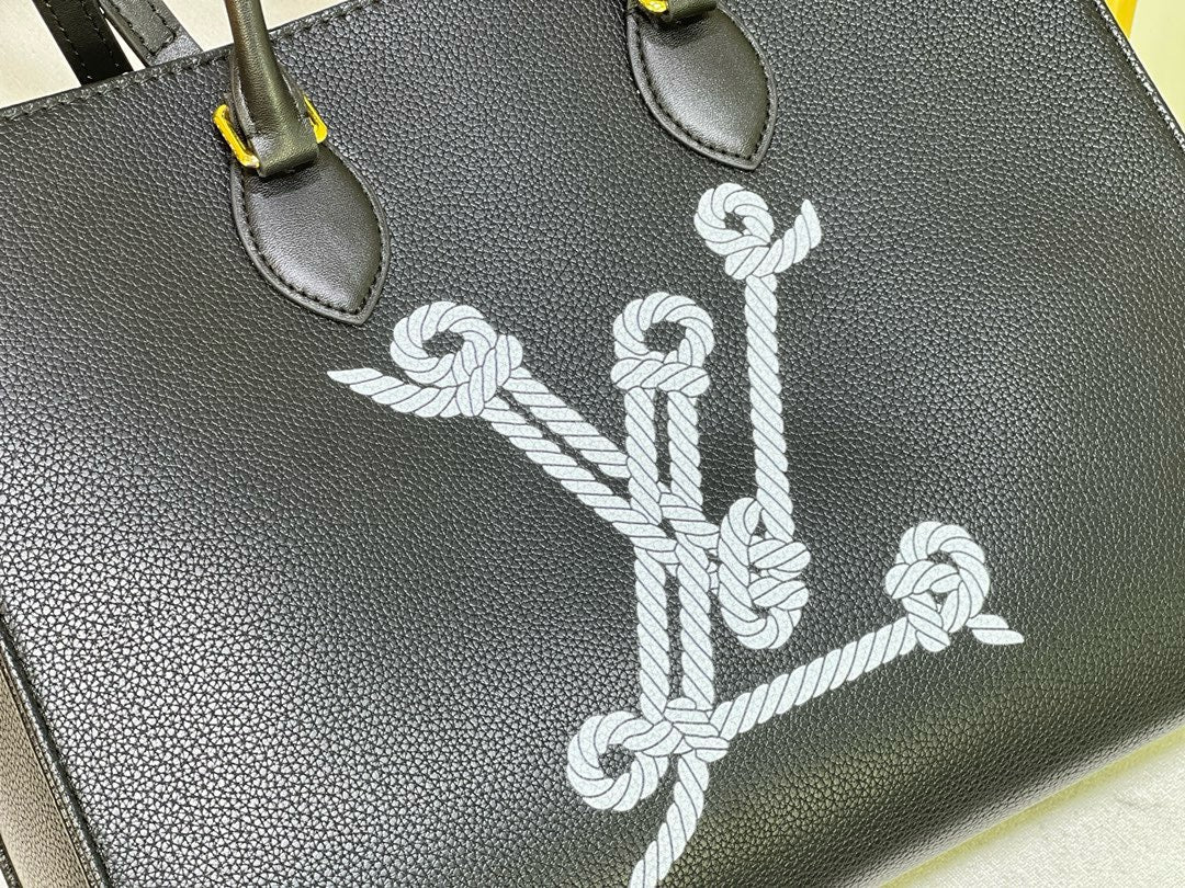 Louis Vuitton M24834 OnTheGo MM
