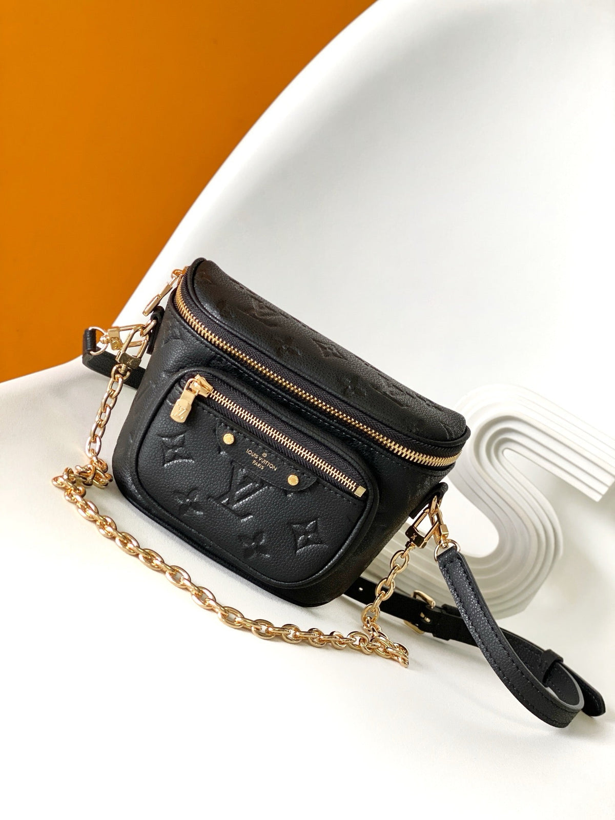 Louis Vuitton M46917 Mini Bumbag