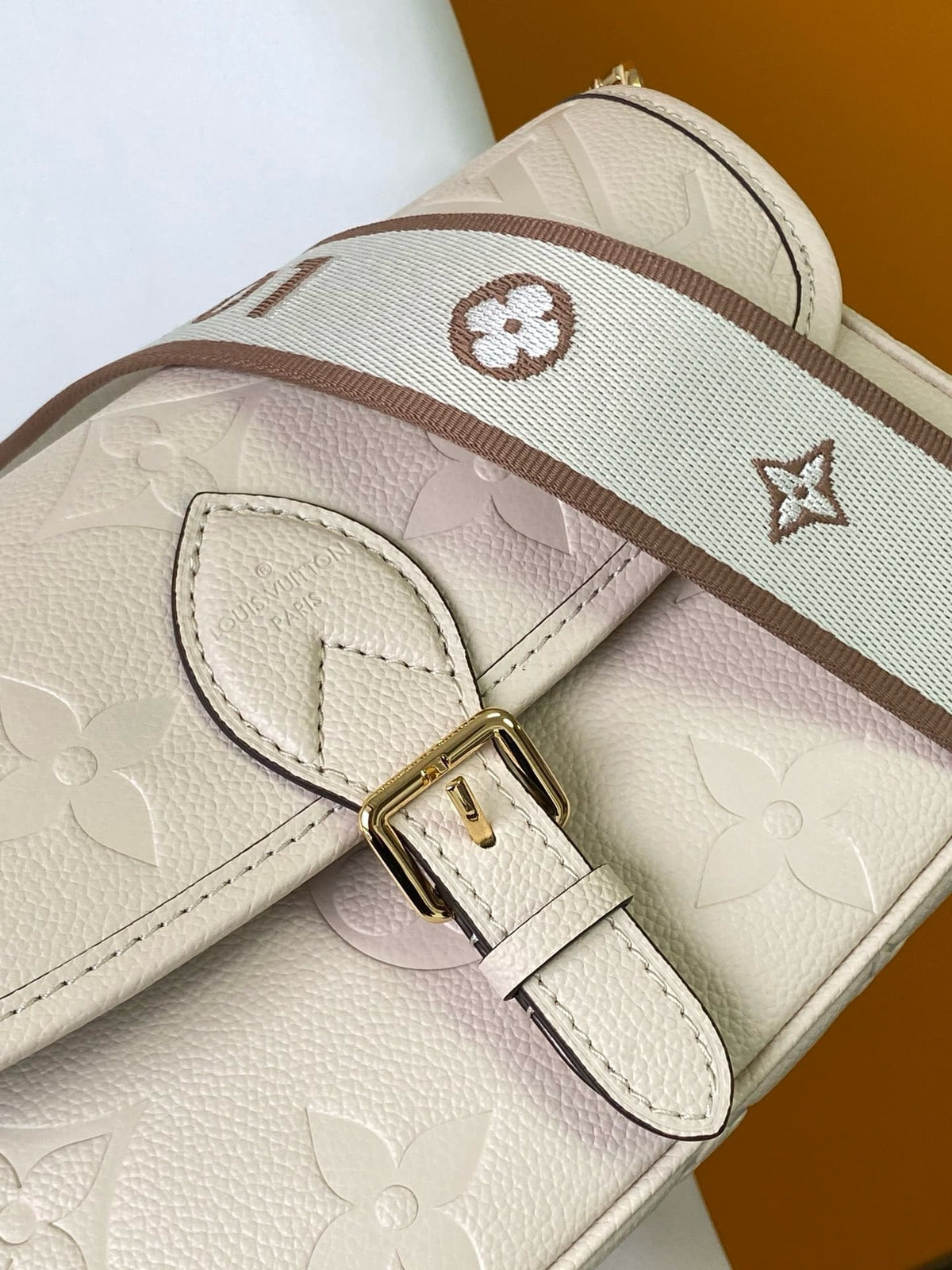 Louis Vuitton M46388 Diane