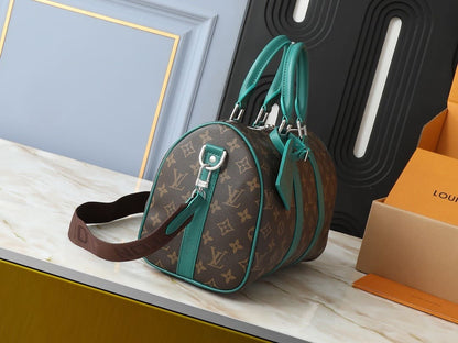 Louis Vuitton M12765 Keepall Bandoulière 35