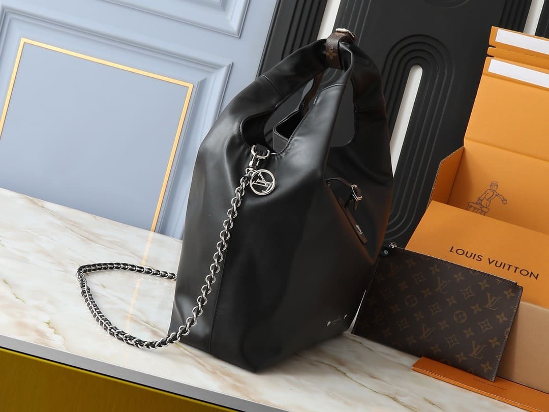 Louis Vuitton M11266 Atlantis Vibe MM