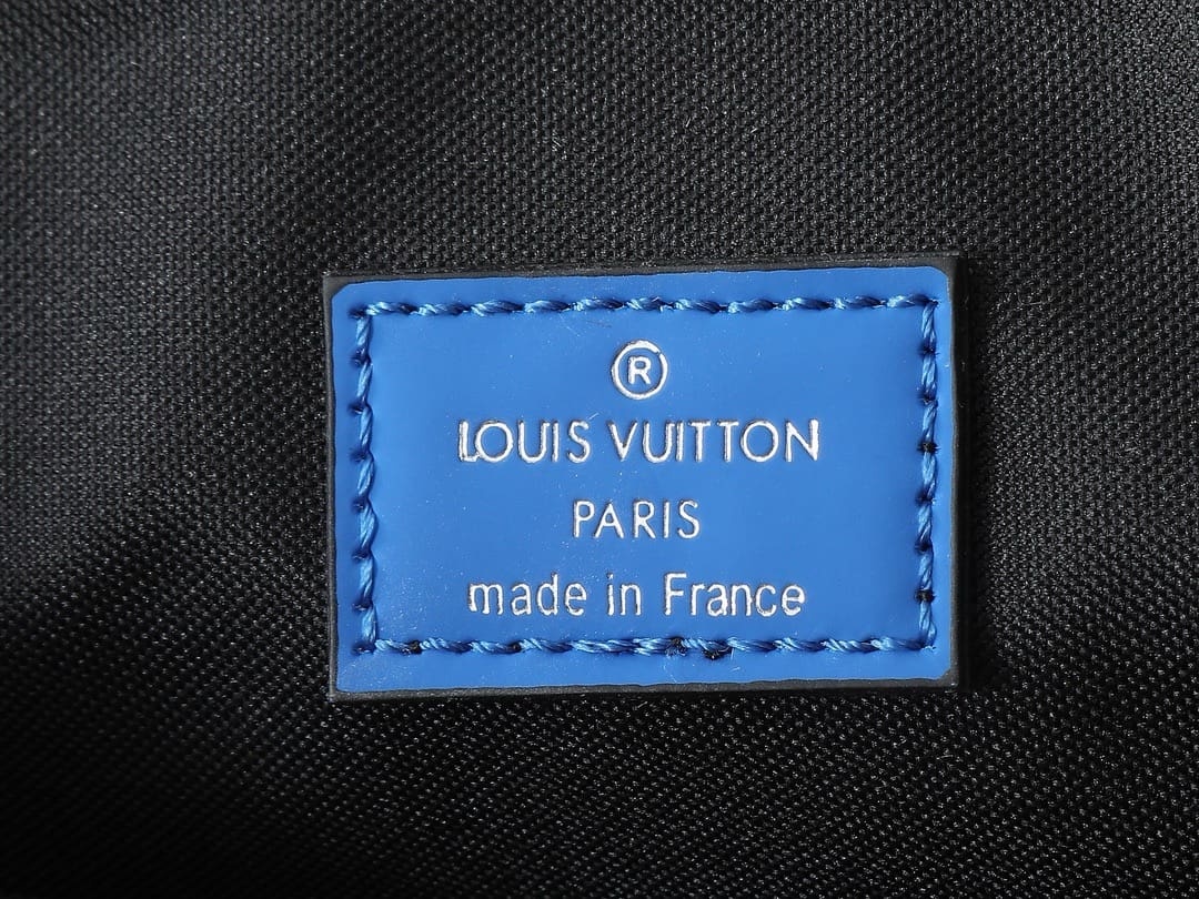 Louis Vuitton N00085 District Messenger