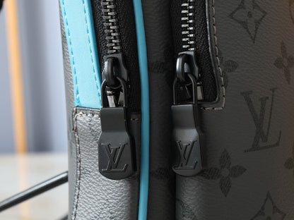 Louis Vuitton M11703 Avenue Slingbag PM