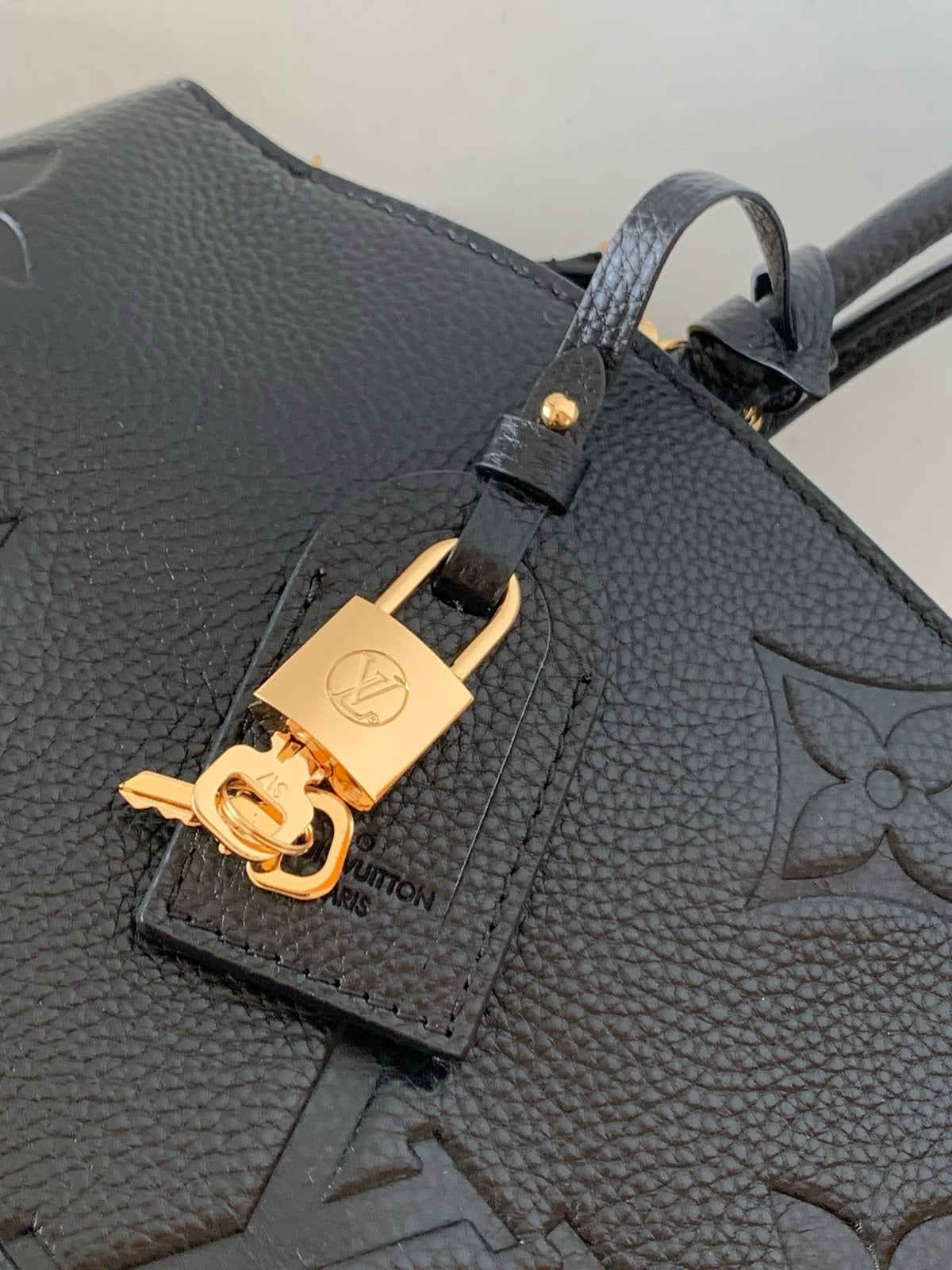 Louis Vuitton M45811 Grand Palais