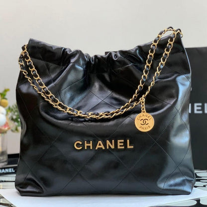 iCHANEL 22 Small Handbag-Hobo Bags -Black