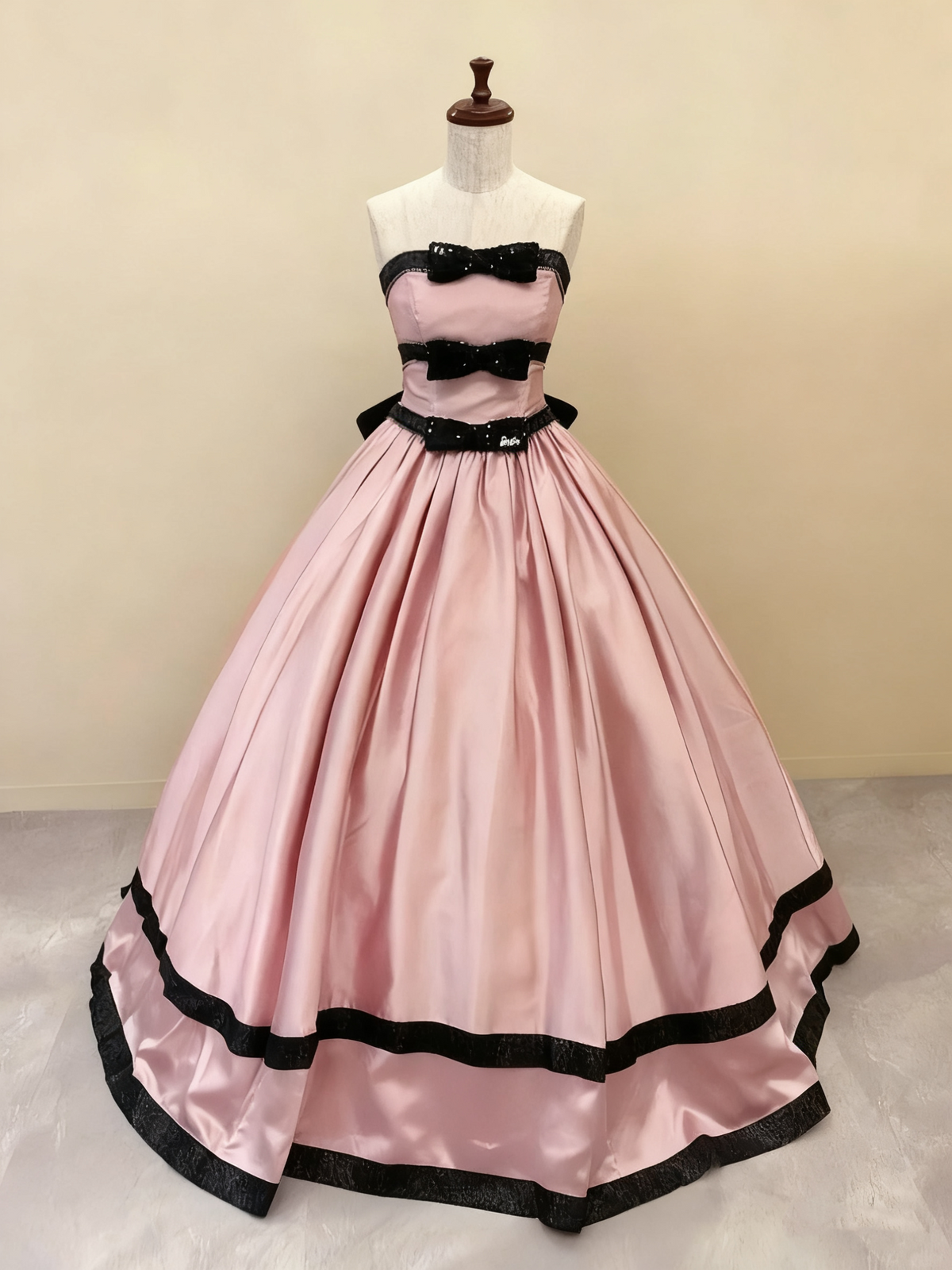 Sweet Prom Dress Strapless Pleated Ball Gown Quinceanera Dress Evening Dress    D3378