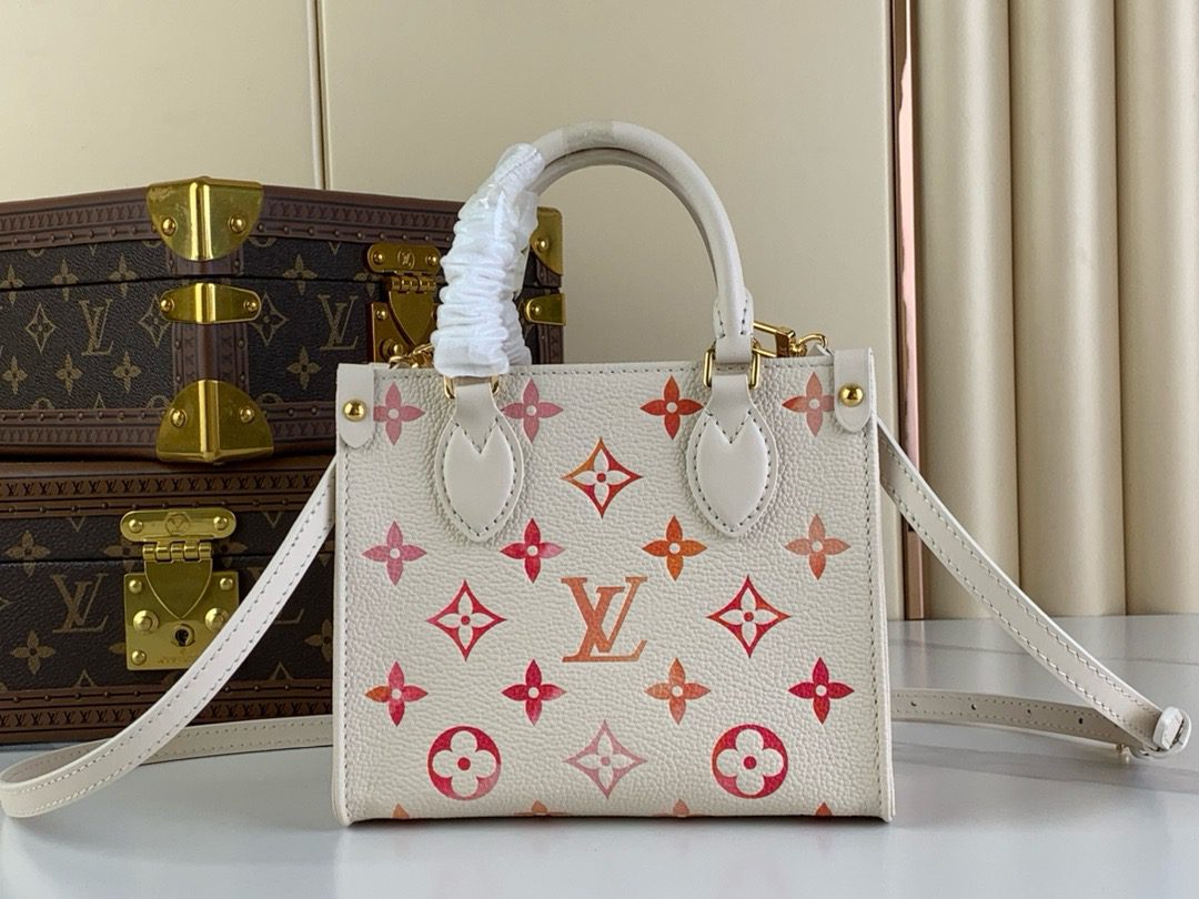 Louis Vuitton M47115 OnTheGo BB