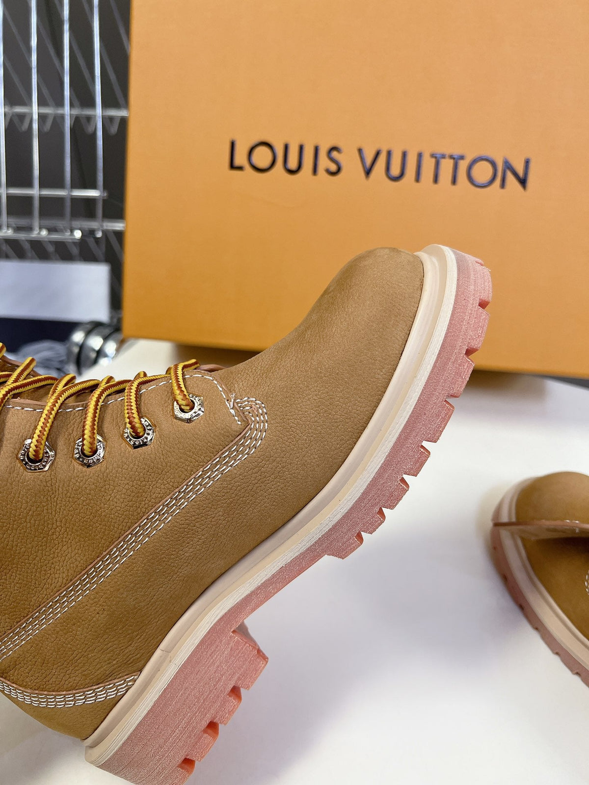 LV WOMEN’S BOOTS