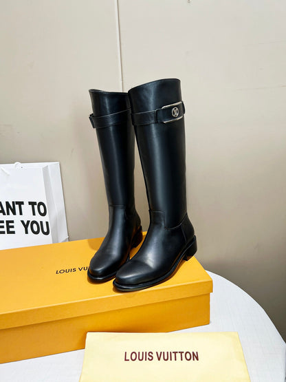 LV WOMEN’S BOOTS