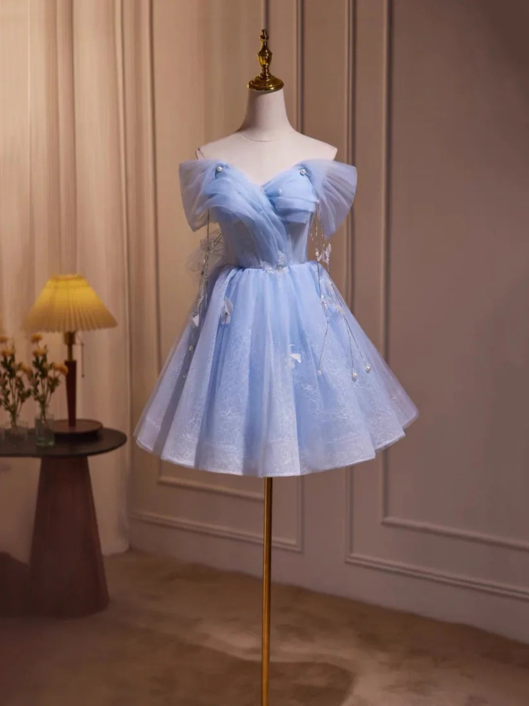Beauty Homecoming Dress Off Shoulder Tulle Tassel Short Prom Dress Birthday Party Outfits Cocktail Dress  D6029
