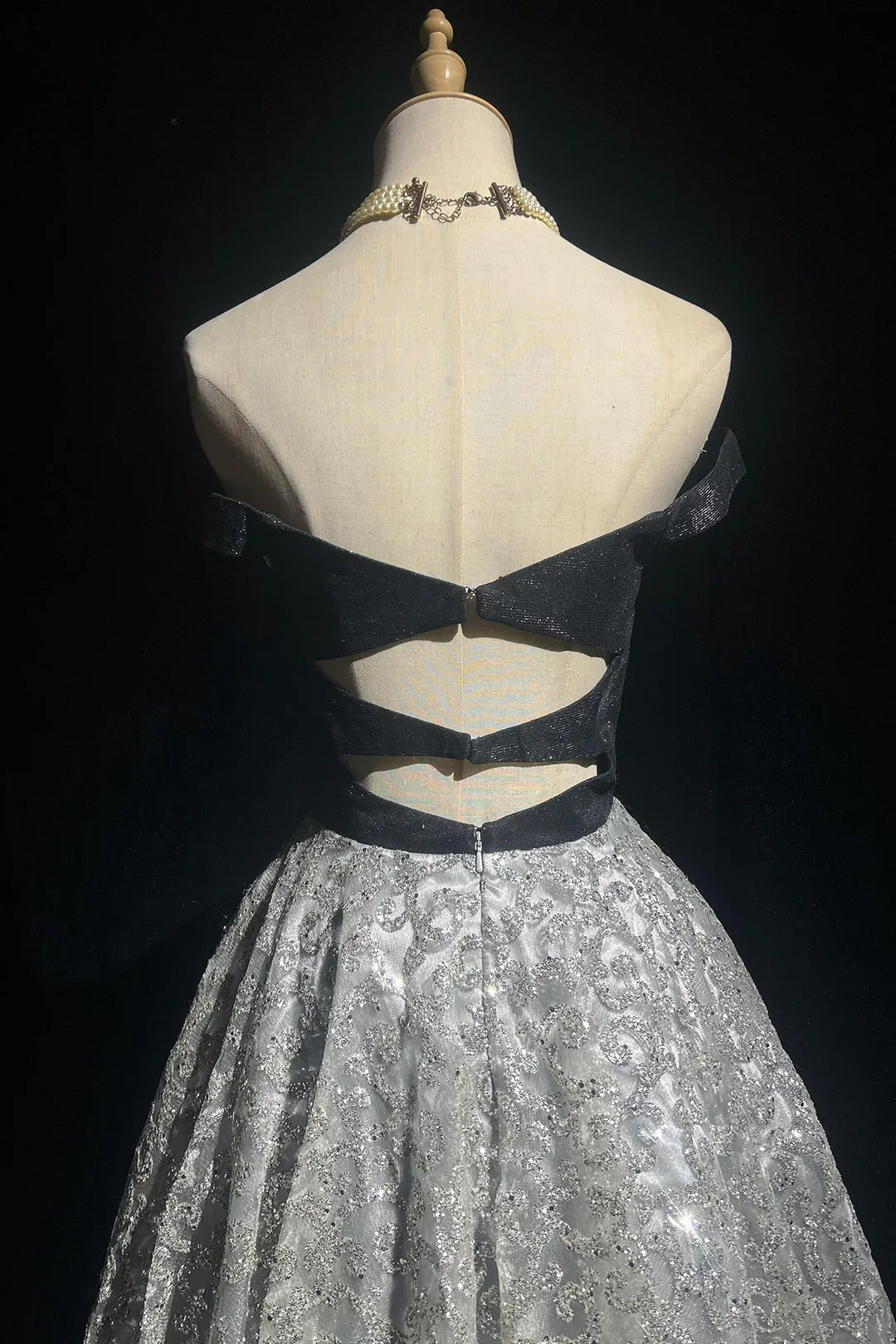 Vintage  Homecoming Dress Off-the-Shoulder Sequin Lace Beading Short Prom Dress Back to School Outfits Party Dress  D6043